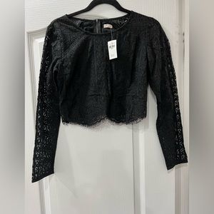 NWT Long Sleeve Lace Crop Top